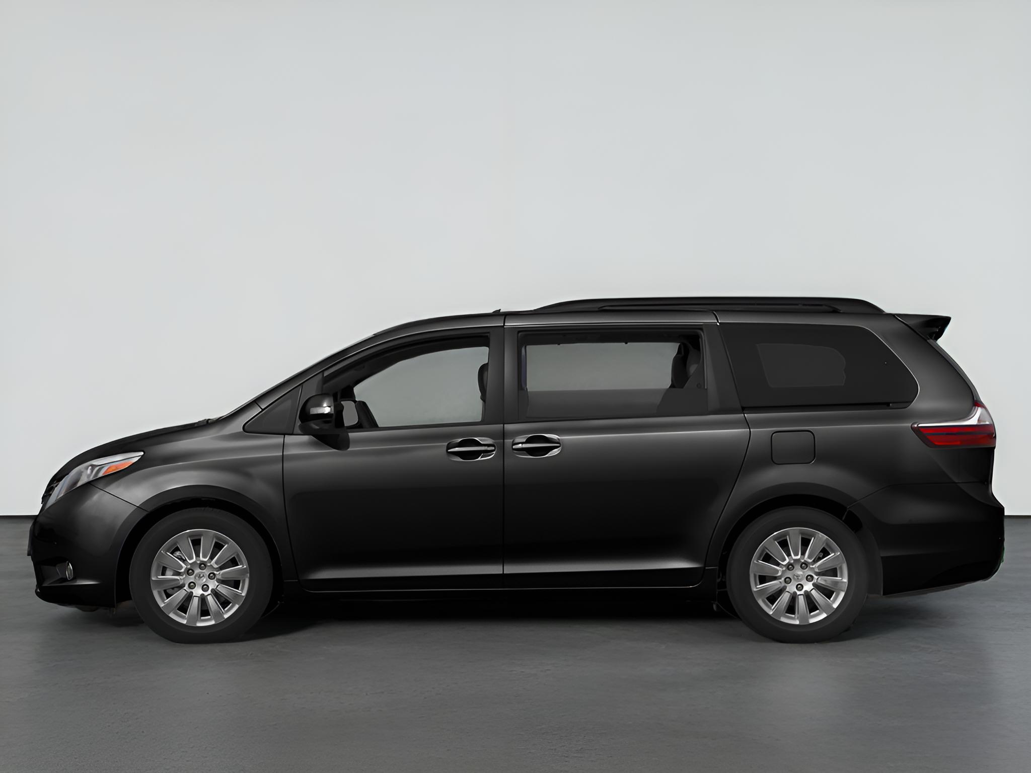 2015 Toyota Sienna Limited Premium 7 Passenger