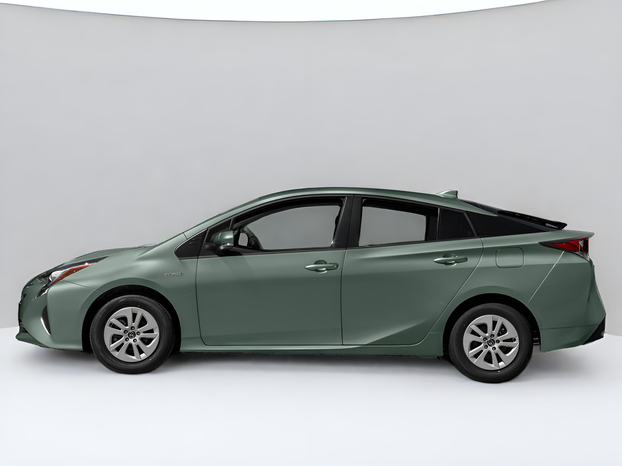 2016 Toyota Prius Four