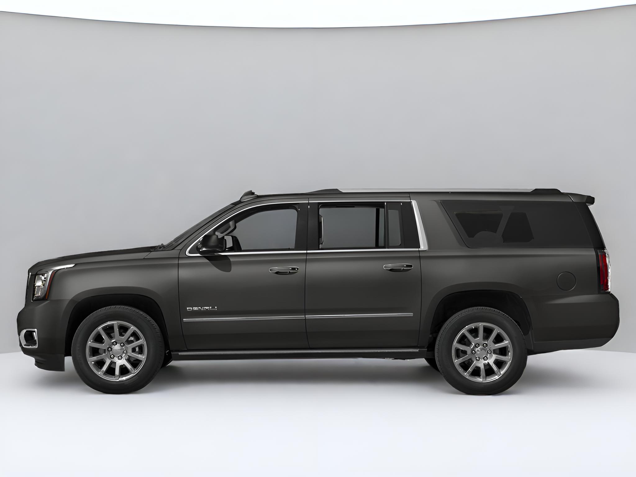 2018 GMC Yukon XL Denali 4WD 4dr Denali