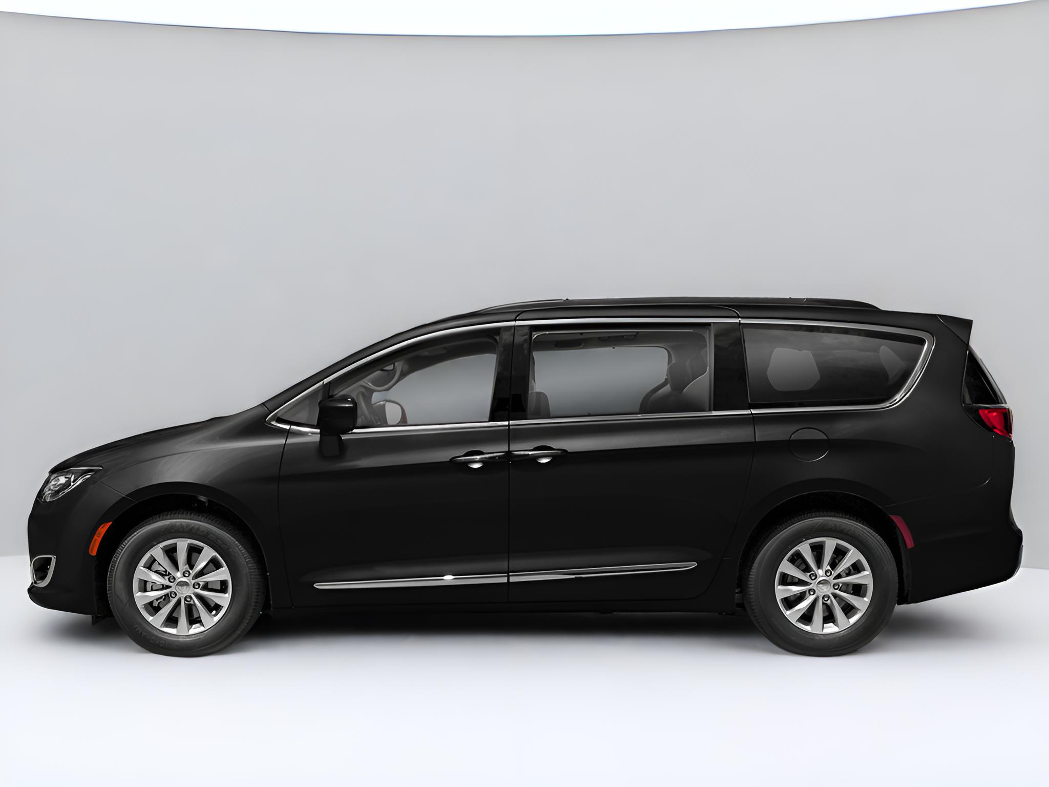 2019 Chrysler Pacifica Touring Plus