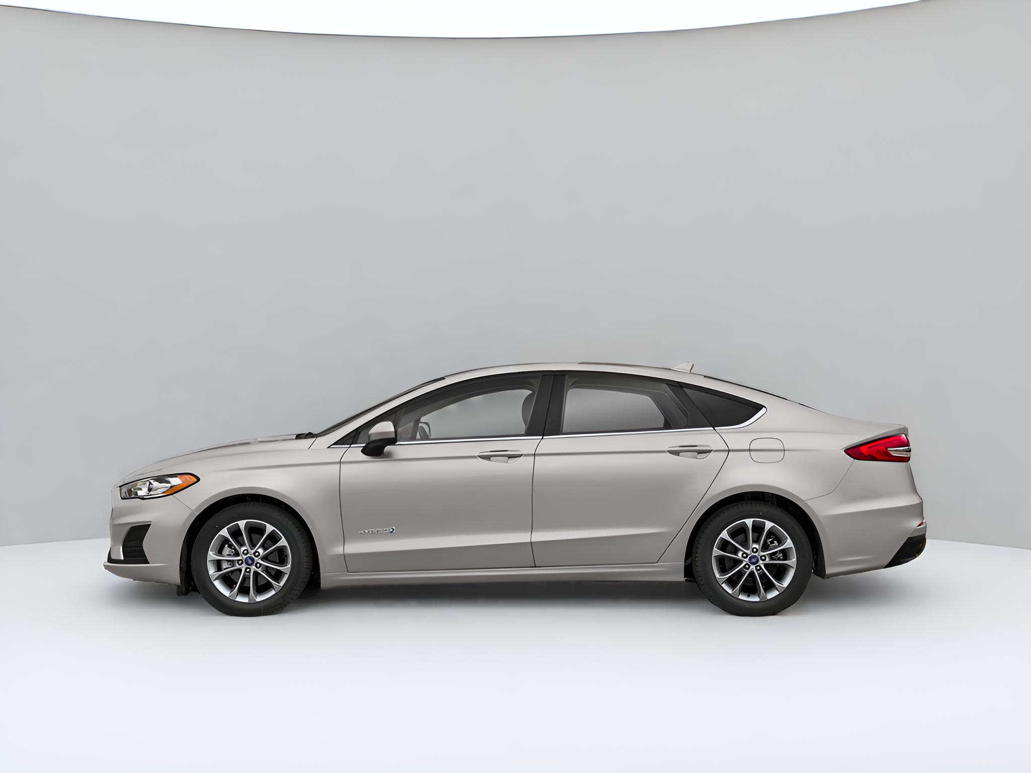 2019 Ford Fusion Hybrid SEL