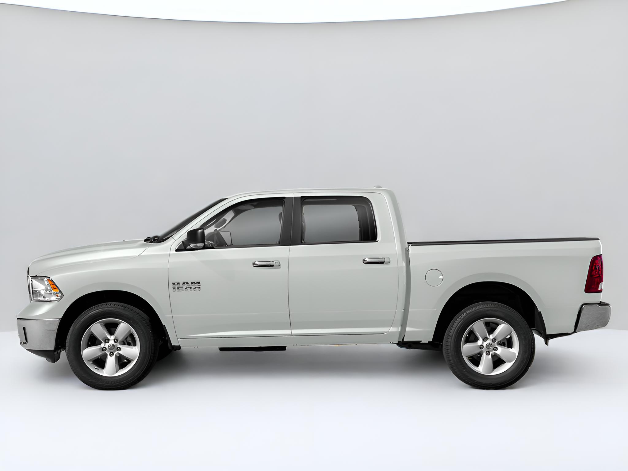 2019 RAM 1500 Classic SLT Crew Cab 4x2 6'4"" Box