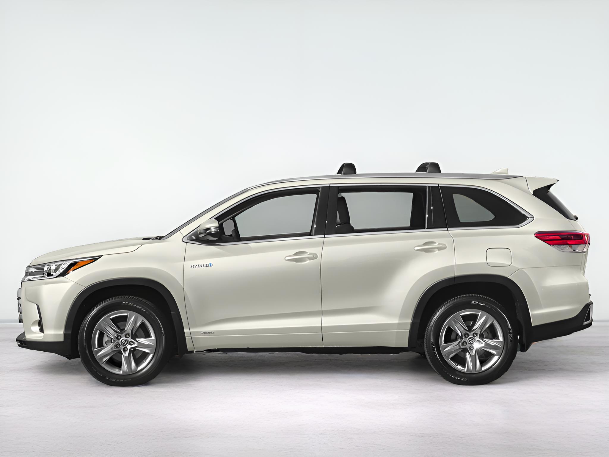 2019 Toyota Highlander Base