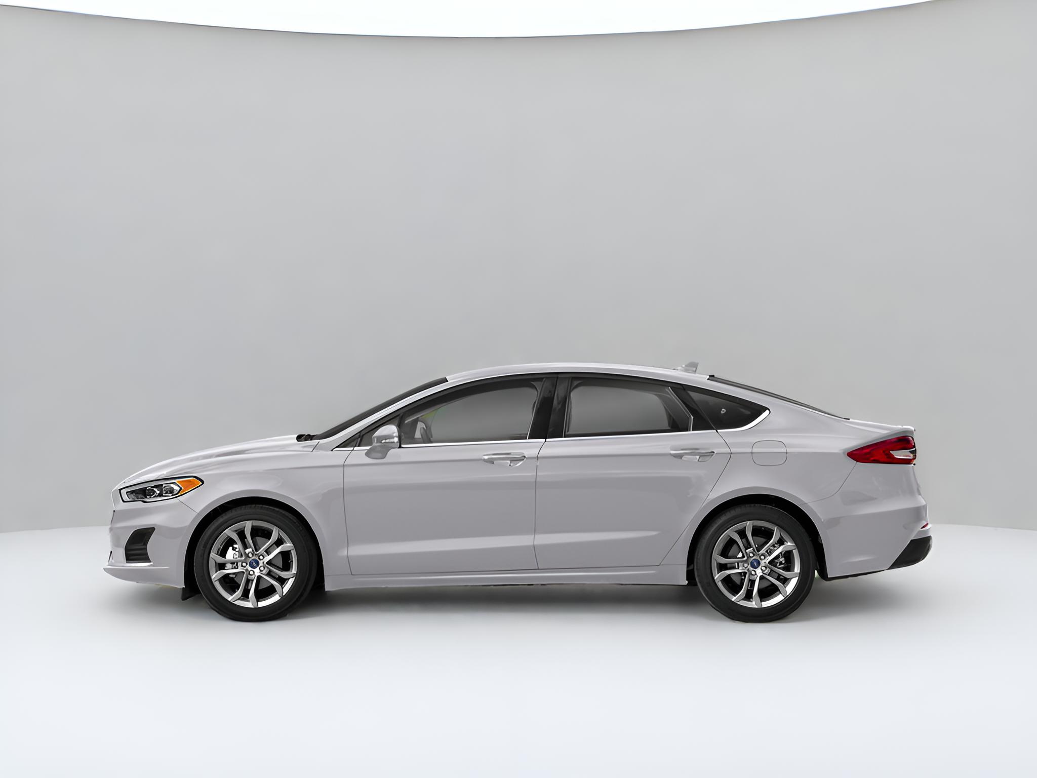 2020 Ford Fusion SEL