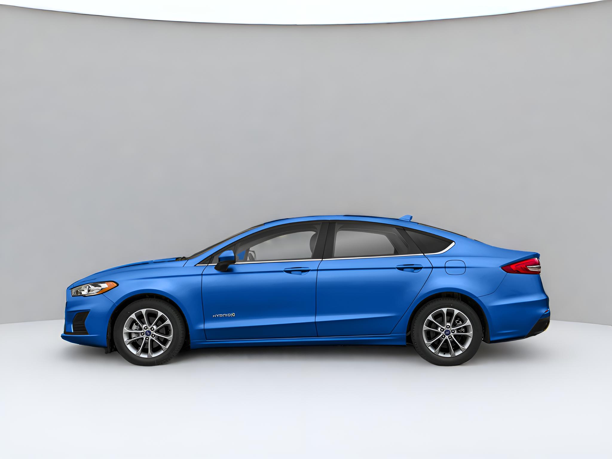 2020 Ford Fusion Hybrid SE