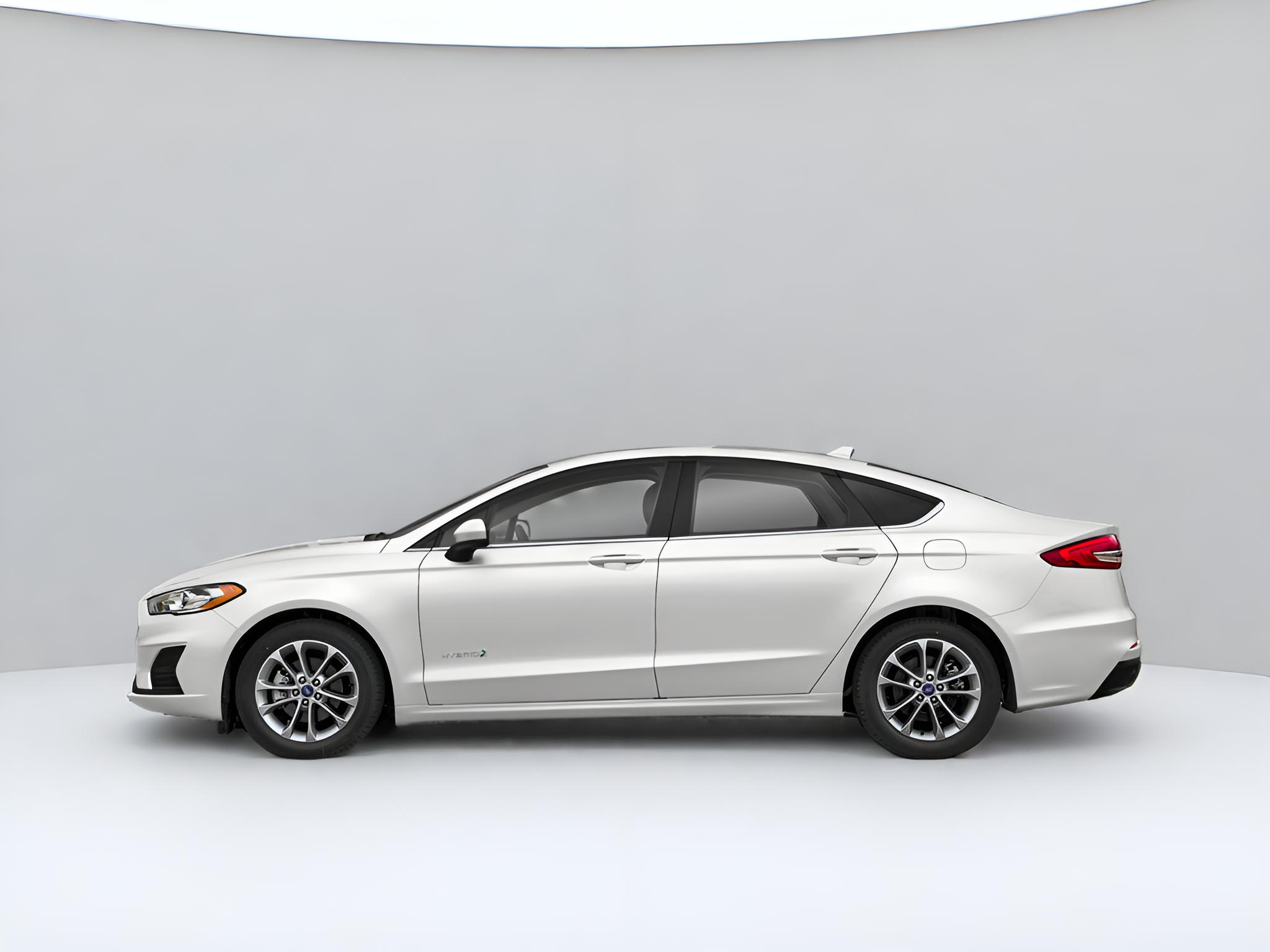 2019 Ford Fusion Hybrid SEL
