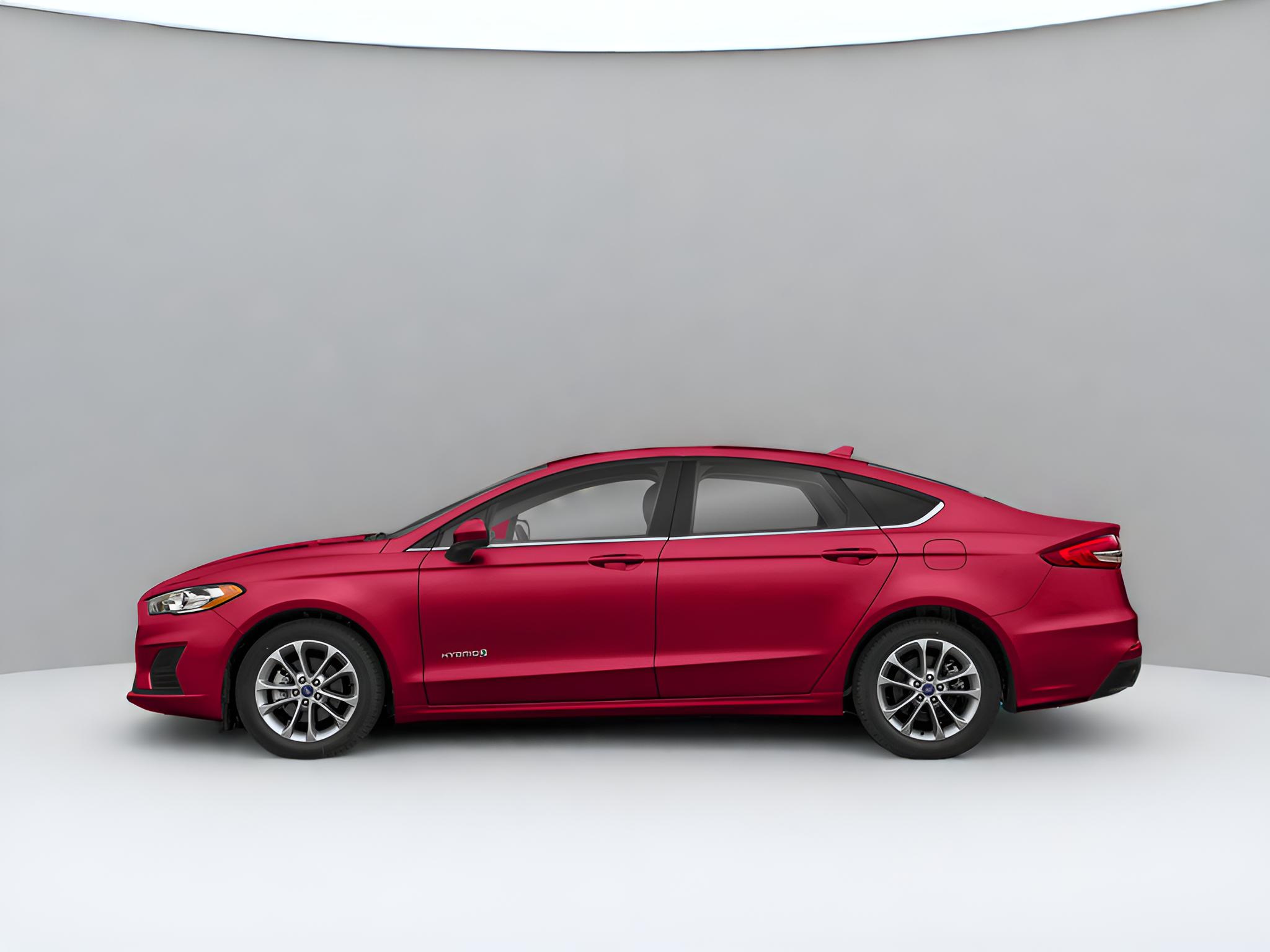 2020 Ford Fusion Hybrid SE