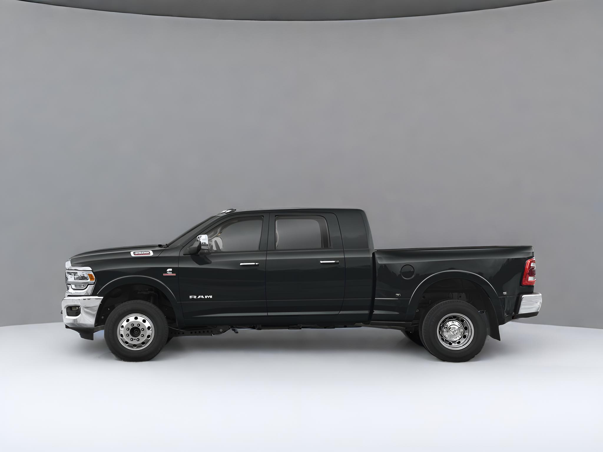 2021 RAM 3500 Limited Mega Cab 4x4 6'4' Box