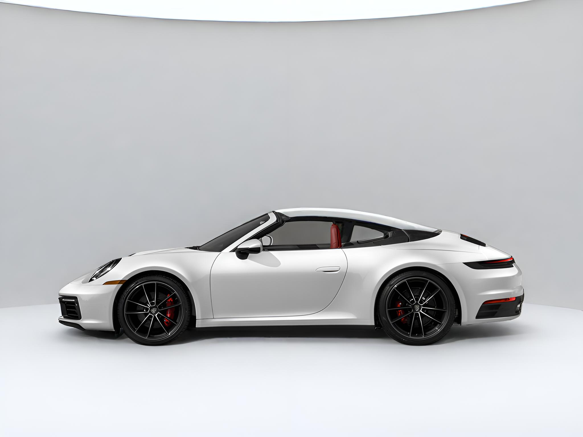 2020 Porsche 911 Carrera 4S Cabriolet