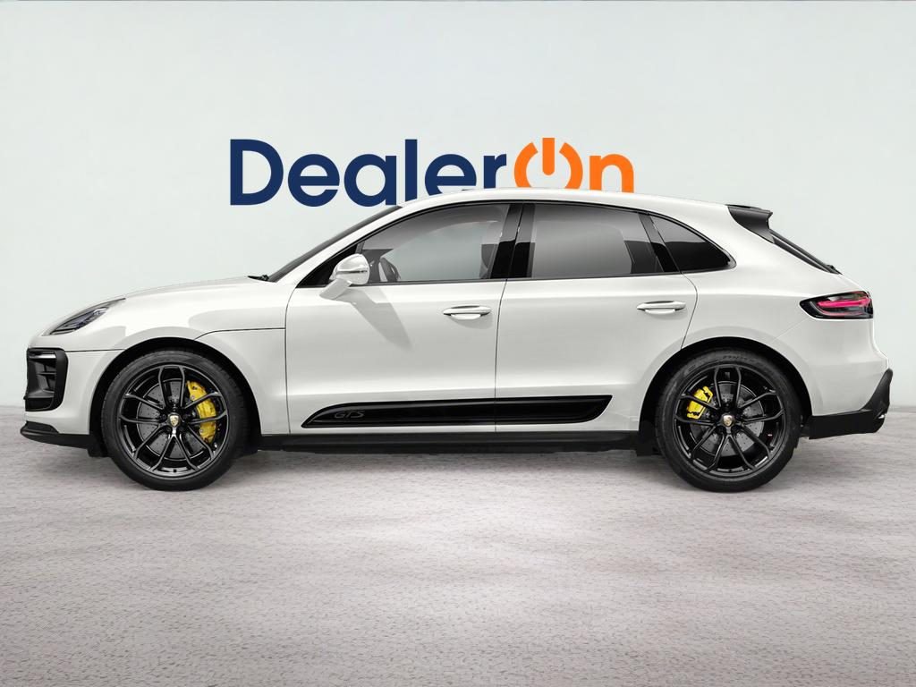 2022 Porsche Macan Base