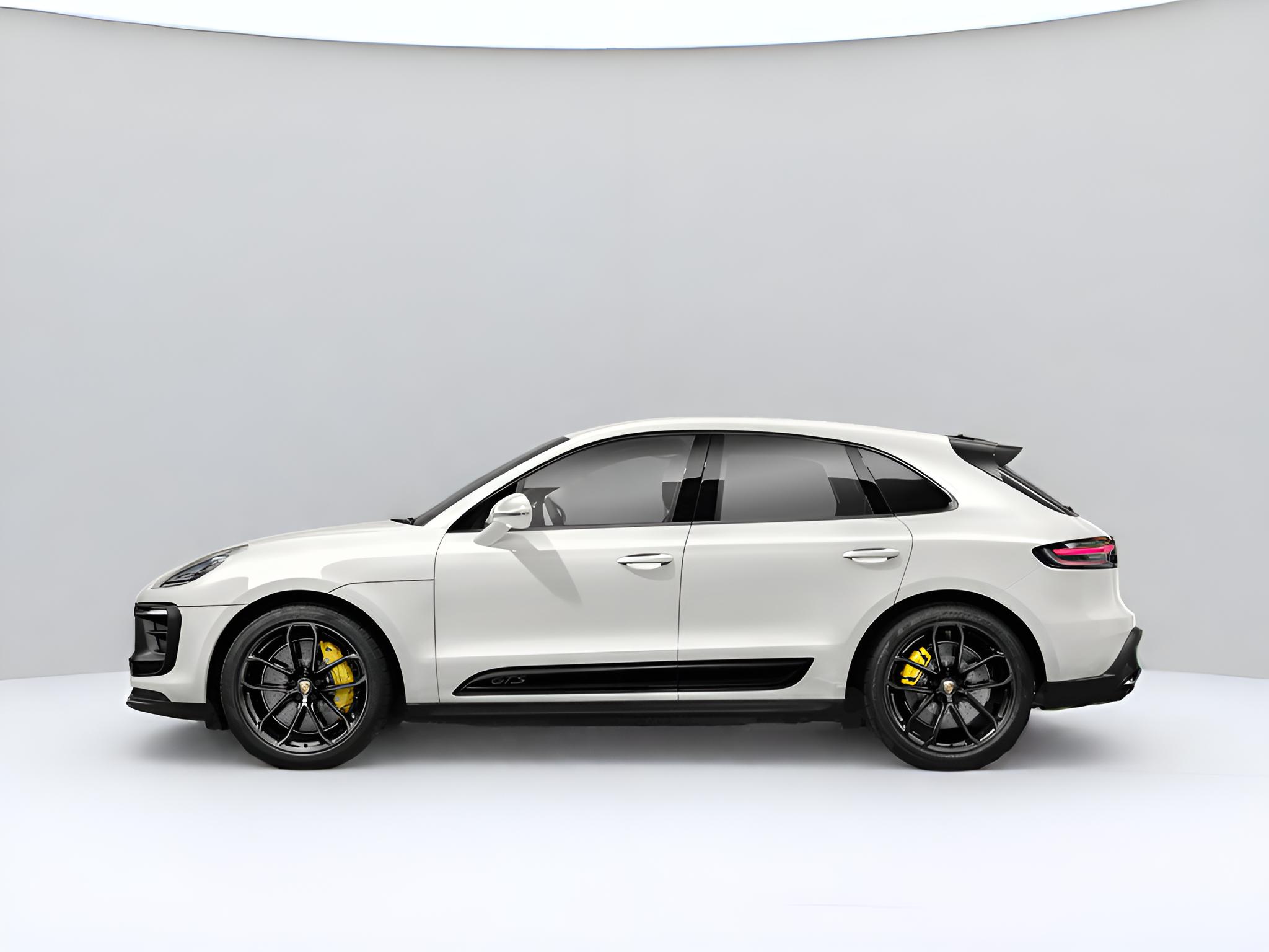 2022 Porsche Macan Macan