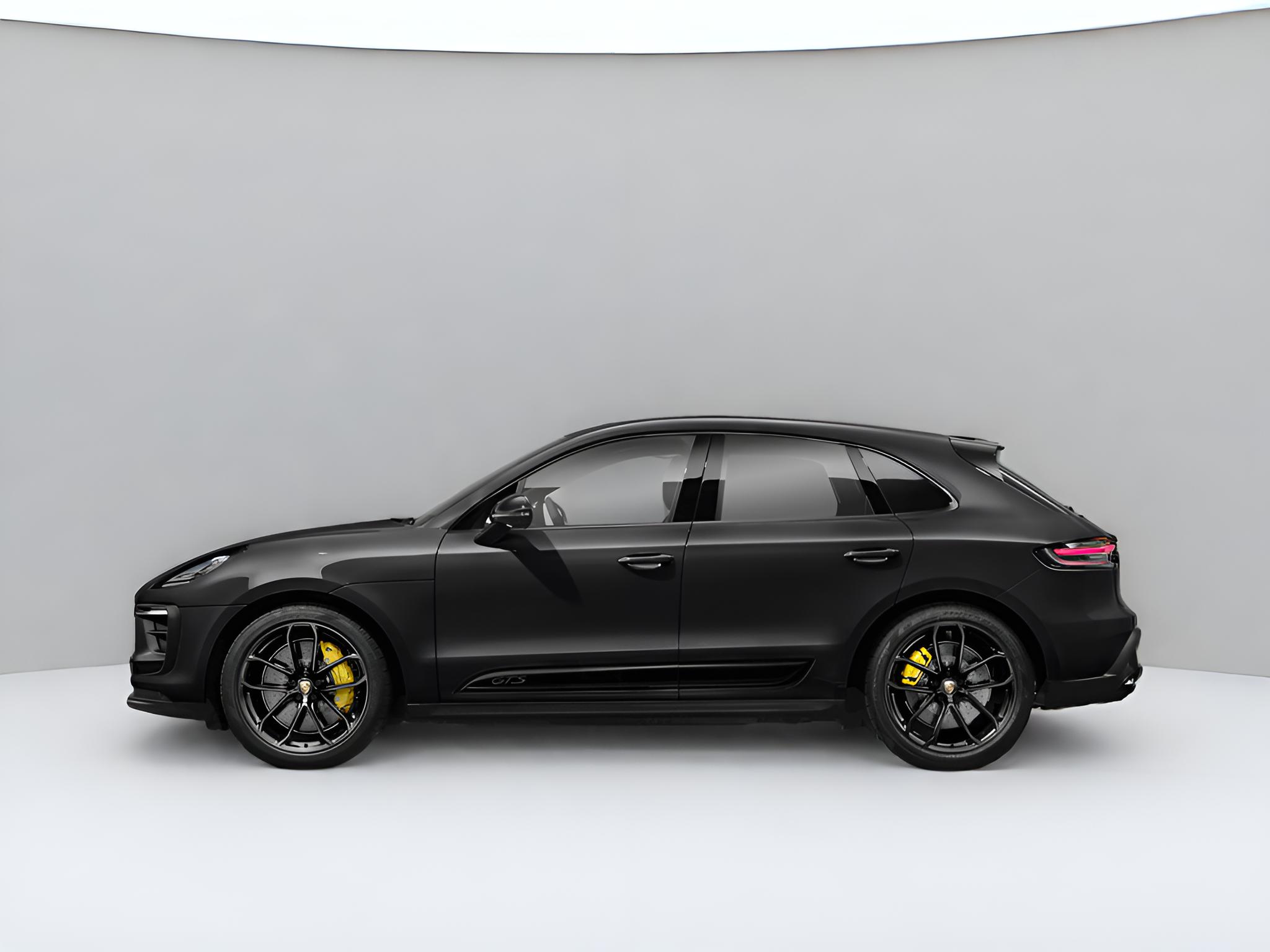 2022 Porsche Macan Base