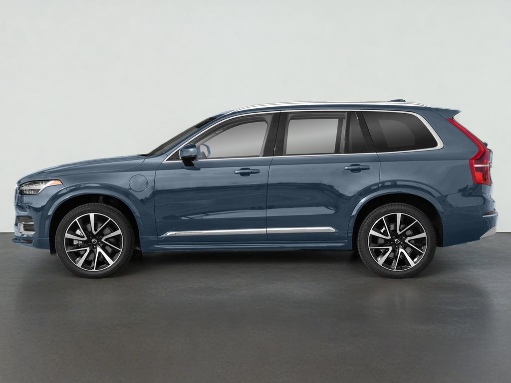 2022 Volvo XC90 Recharge Plug-In Hybrid R-Design