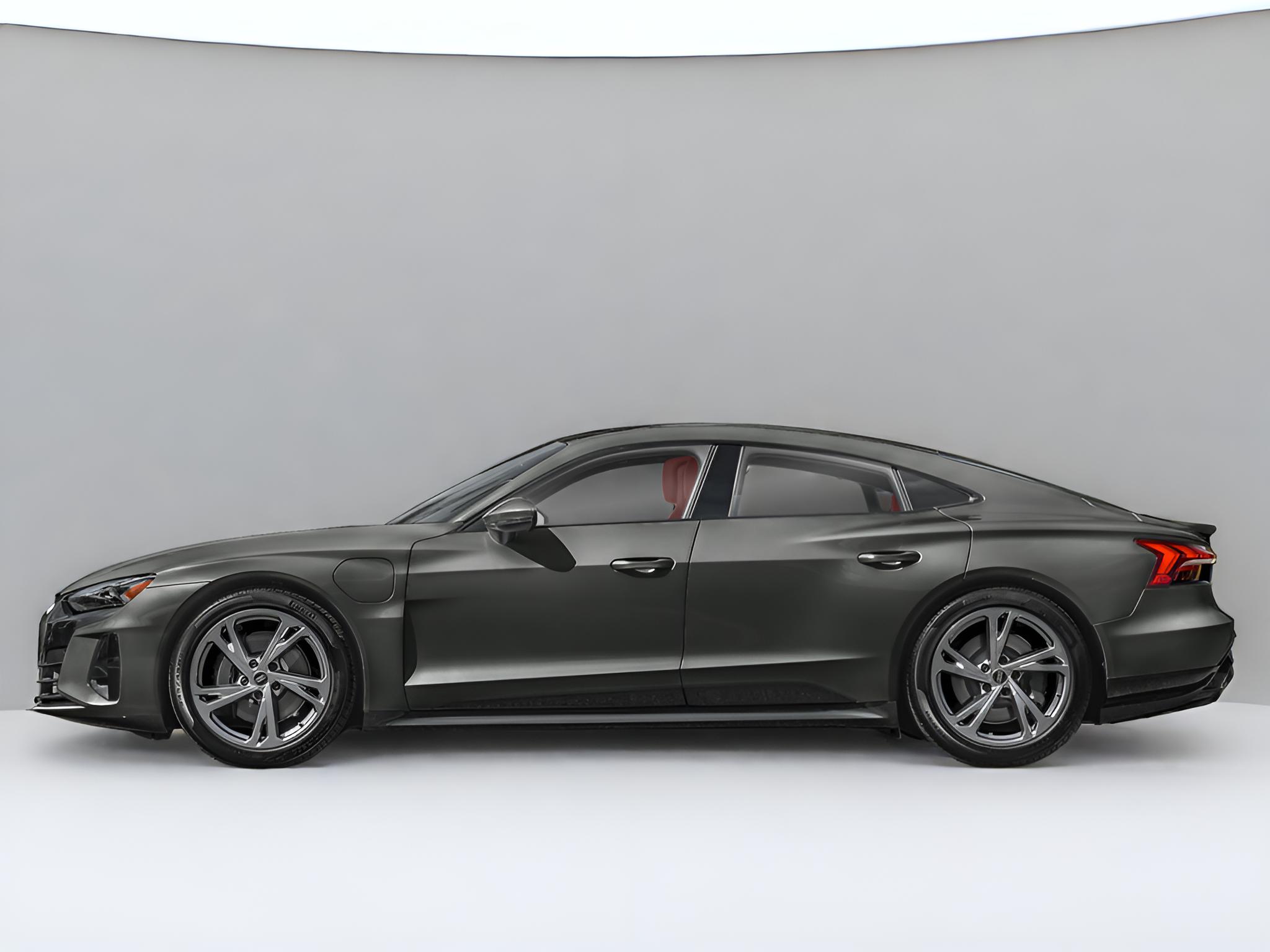 2023 Audi e-tron GT Premium Plus