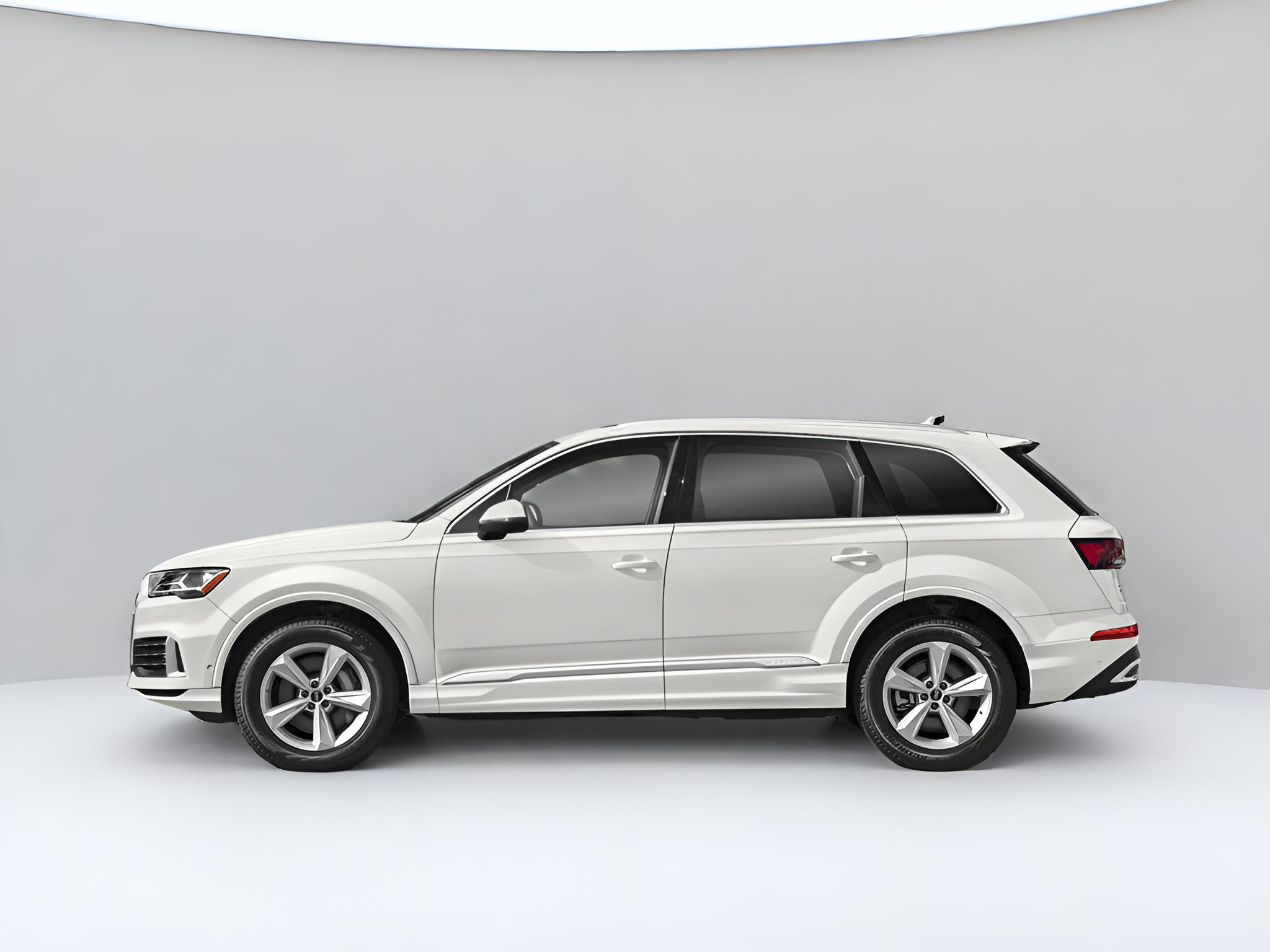 2023 Audi Q7 Premium Plus