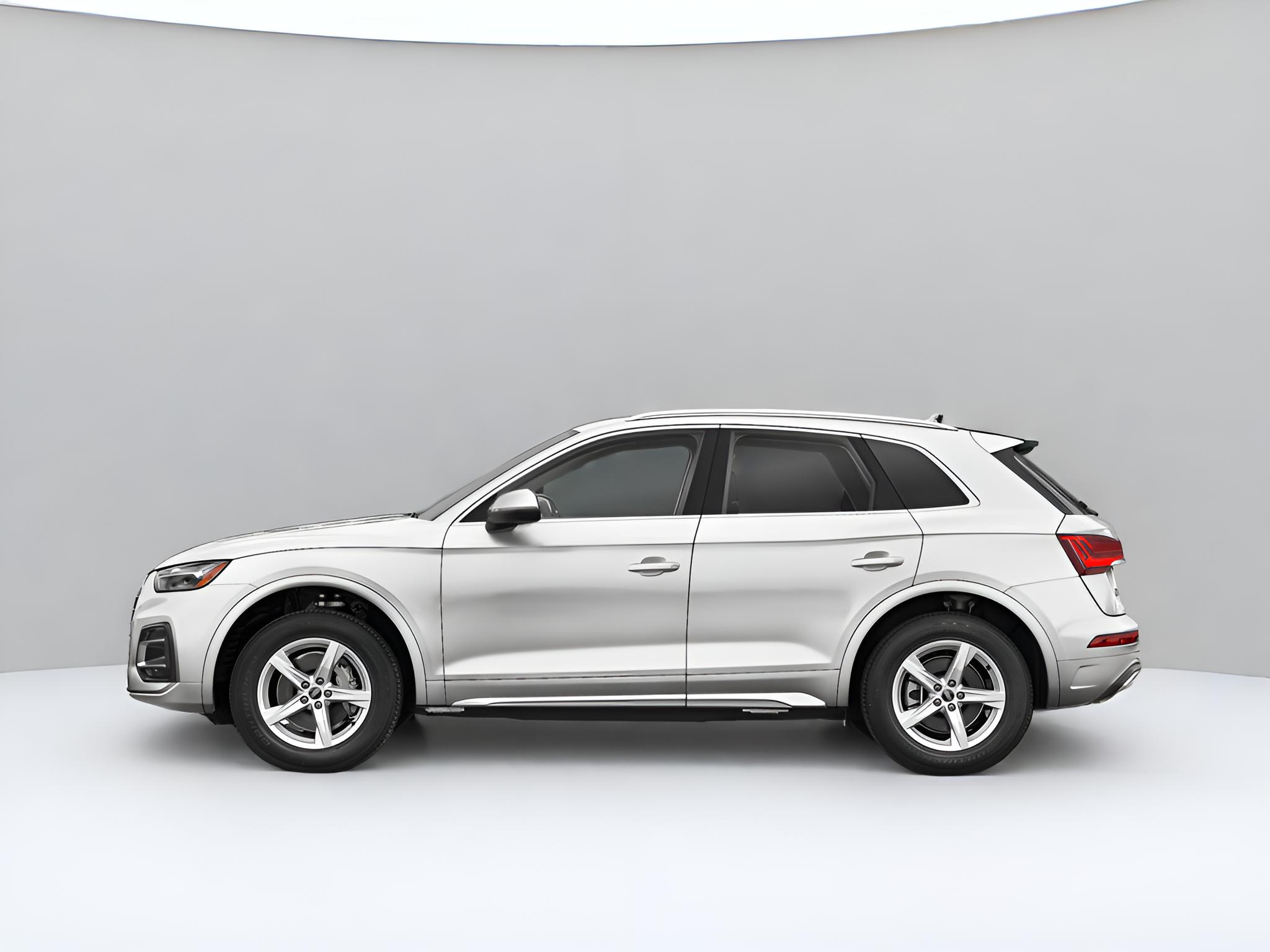 2023 Audi Q5 S line Premium