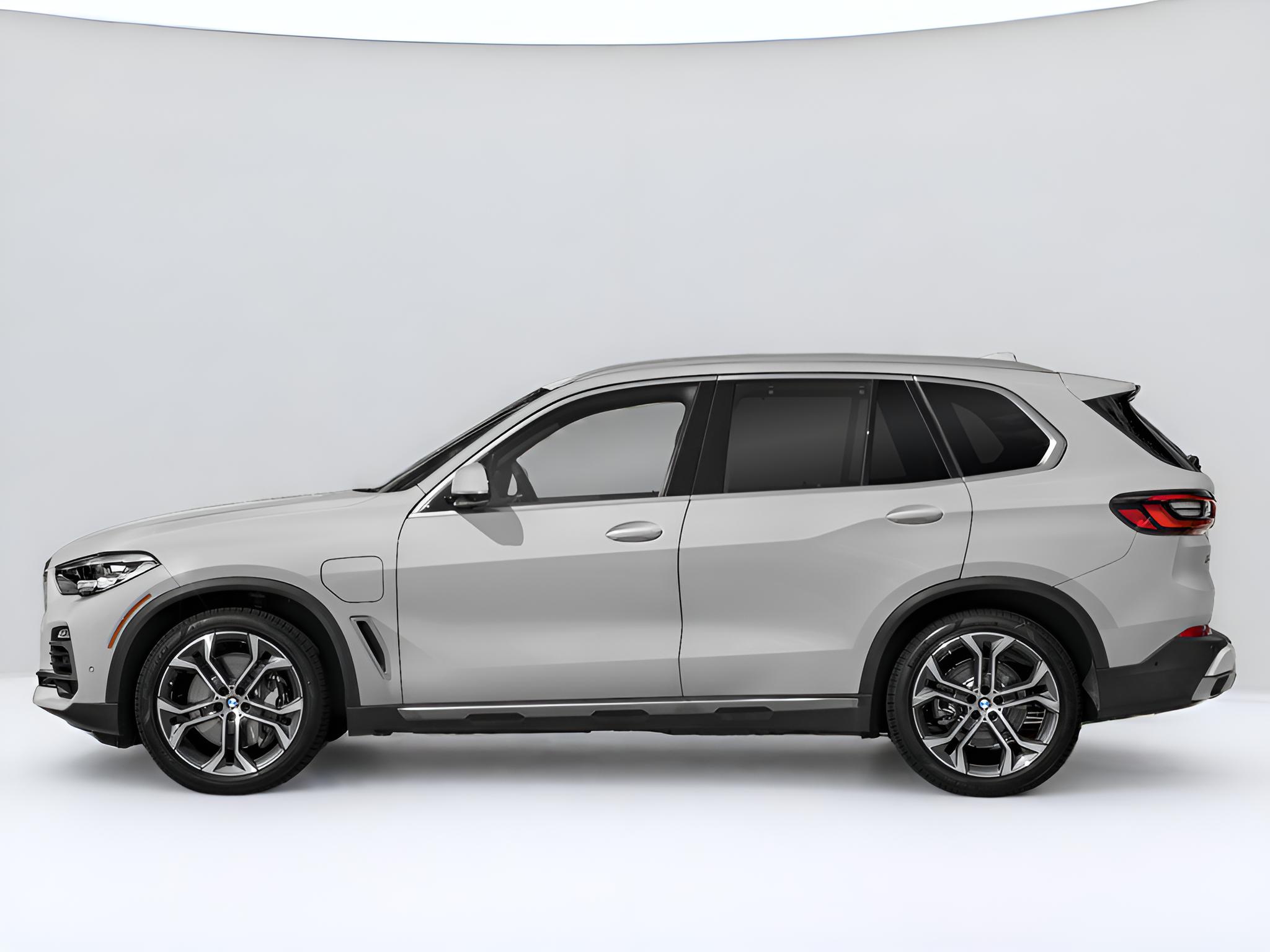 2023 BMW X5 xDrive45e