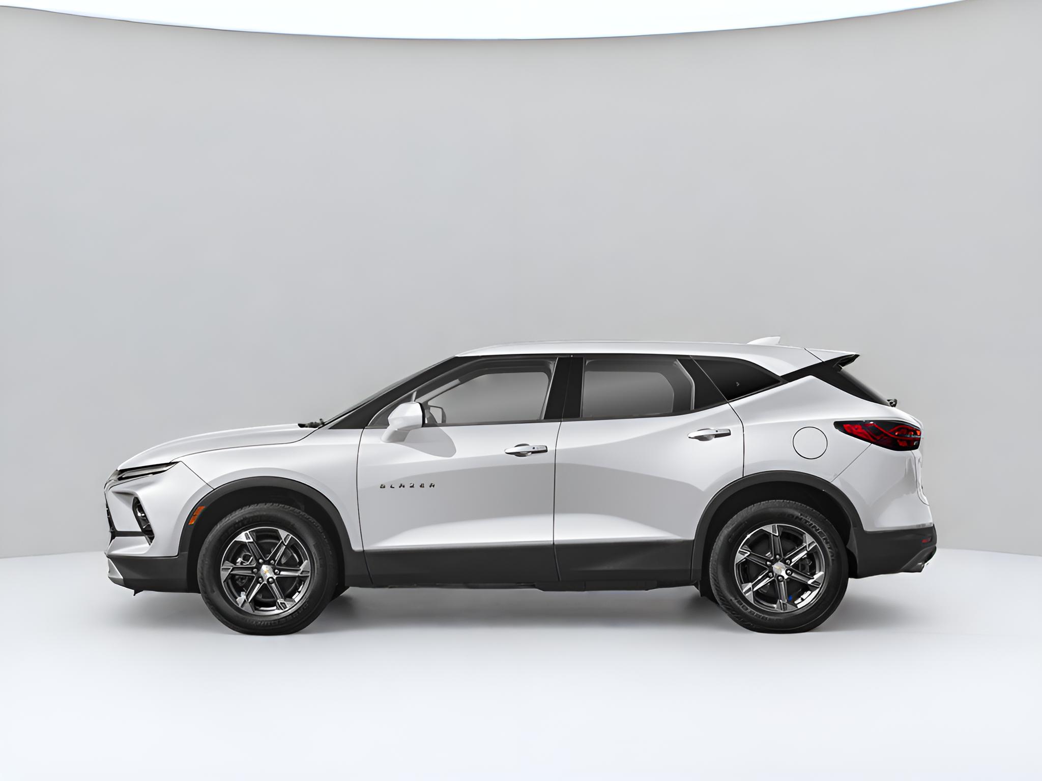 2023 Chevrolet Blazer FWD RS