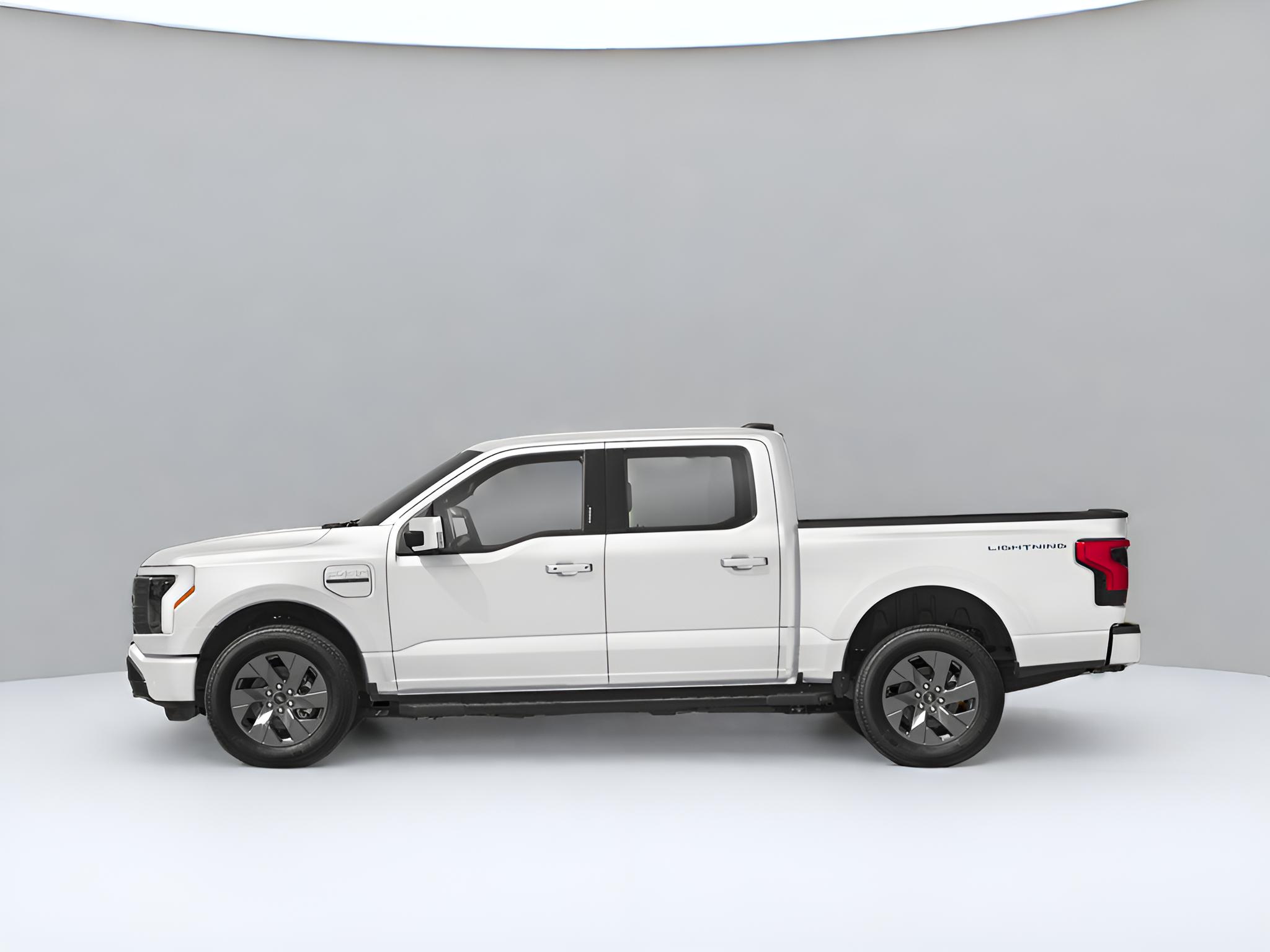 2023 Ford F-150 Lightning Lariat