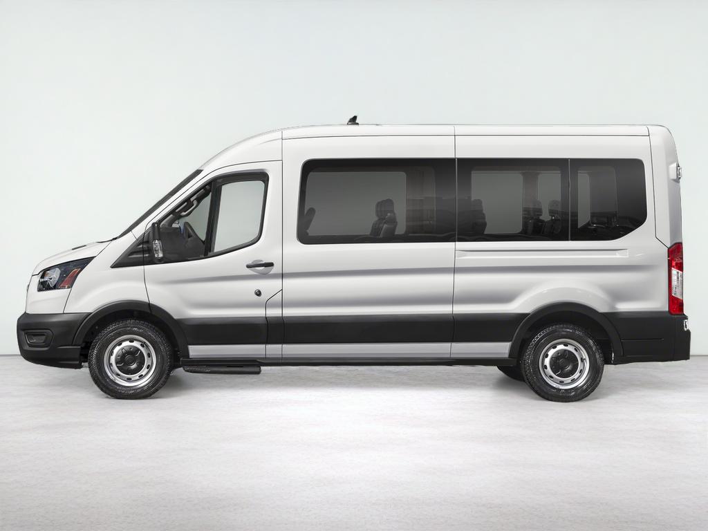2023 Ford Transit Passenger Wagon XLT