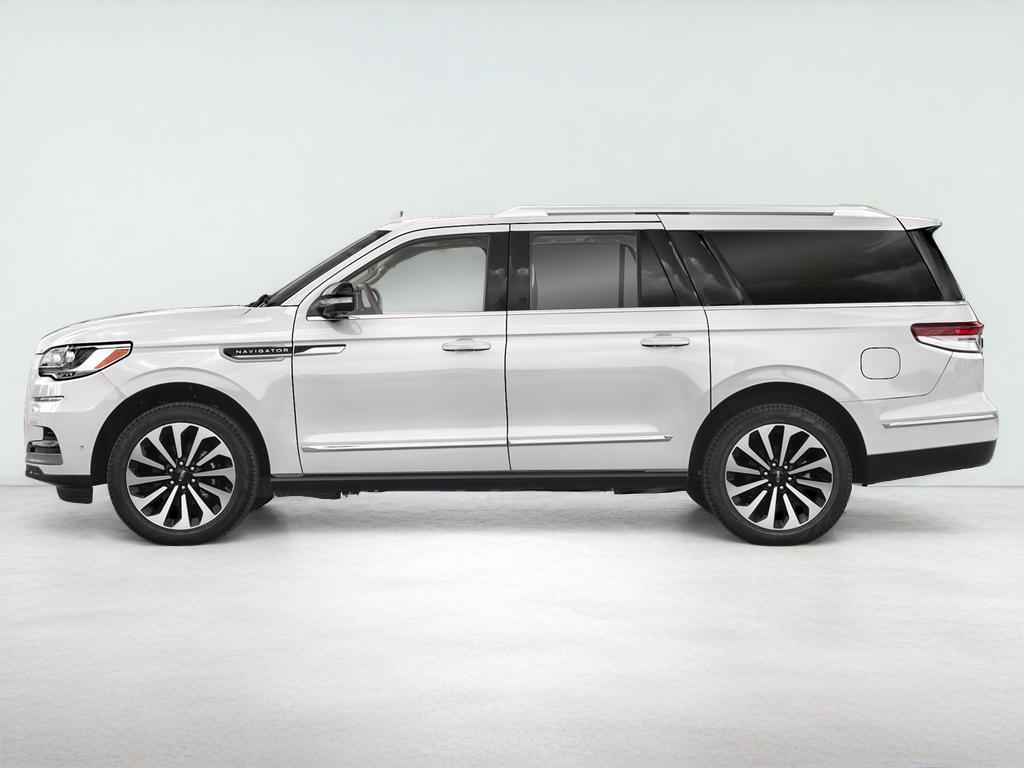 2023 Lincoln Navigator L Reserve