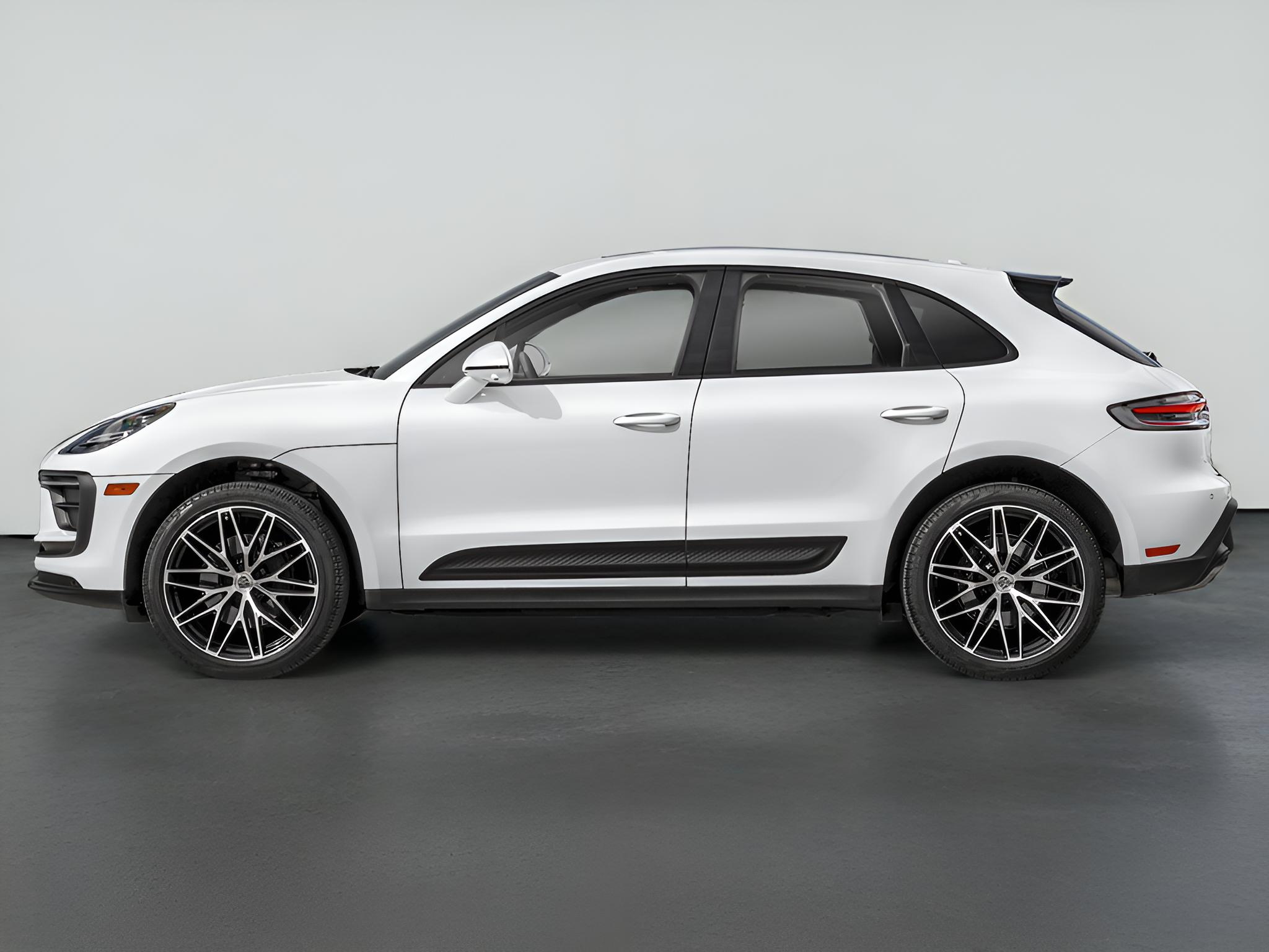 2025 Porsche Macan S