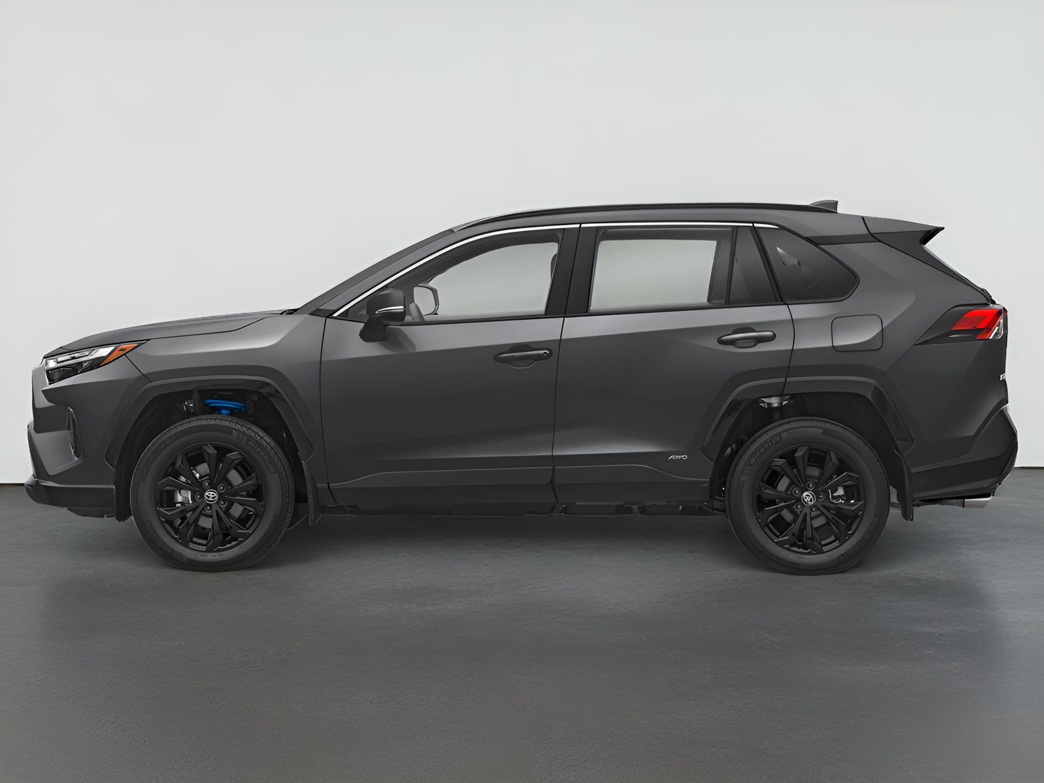 2023 Toyota RAV4 SE