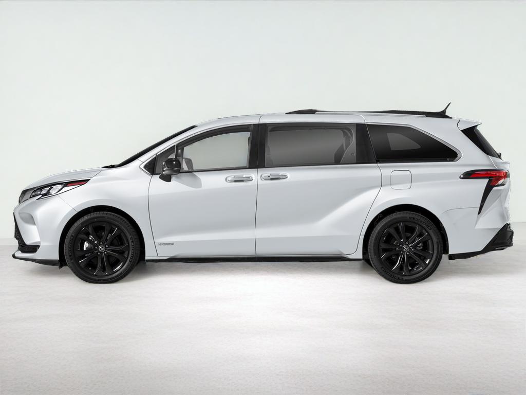 2023 Toyota Sienna XSE 7 Passenger