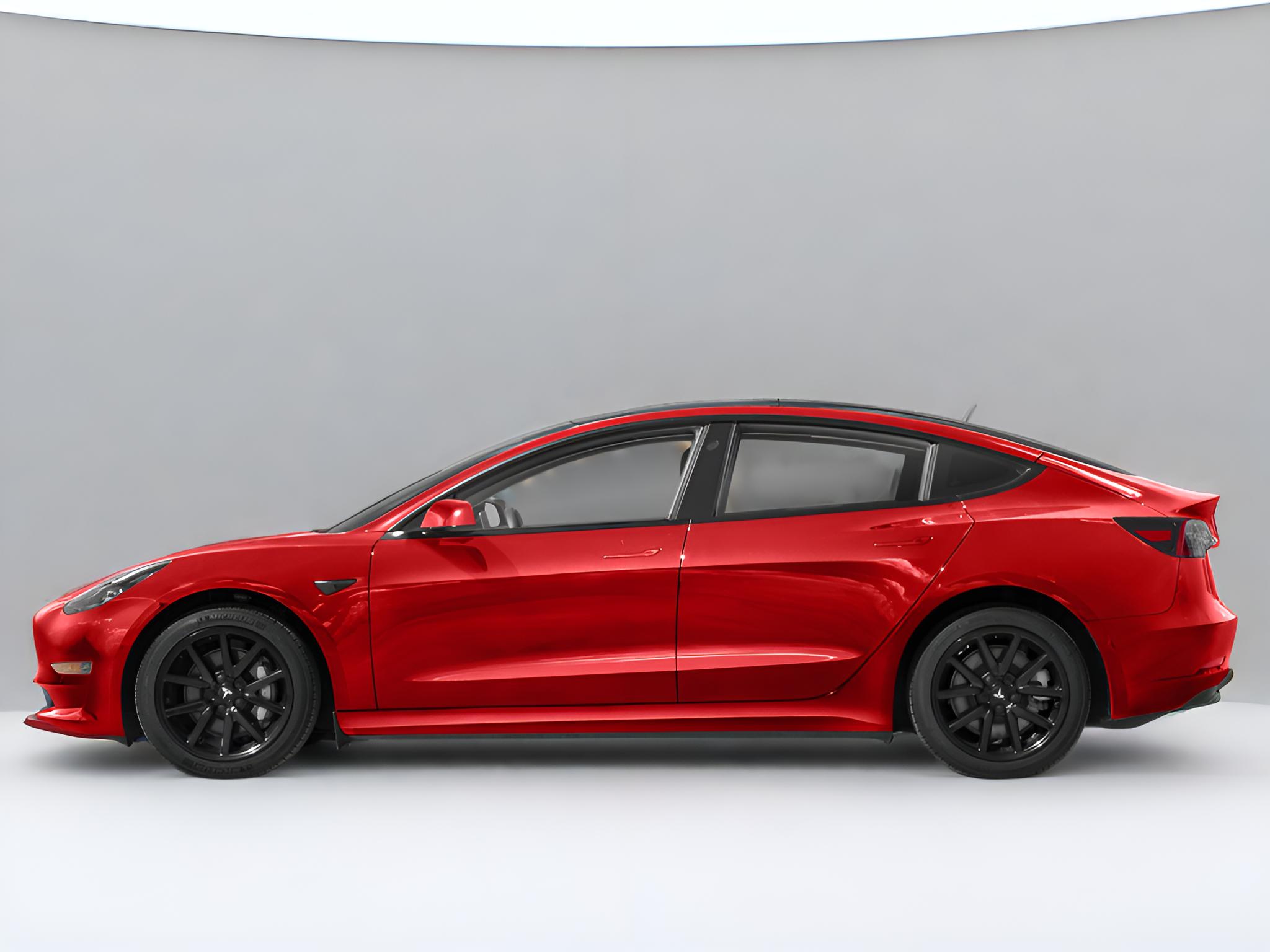 2023 Tesla Model 3 RWD