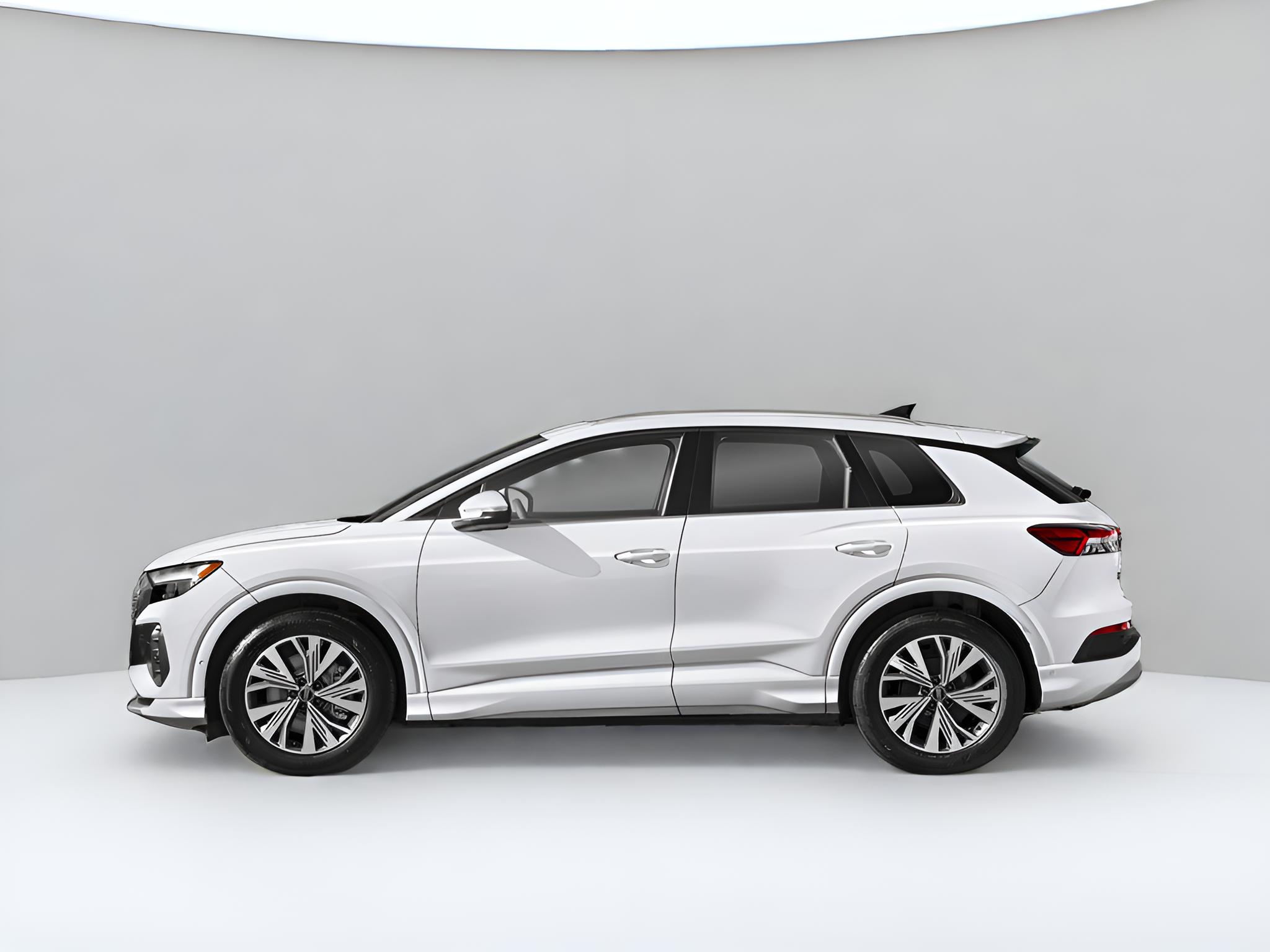 2024 Audi Q4 e-tron Premium quattro