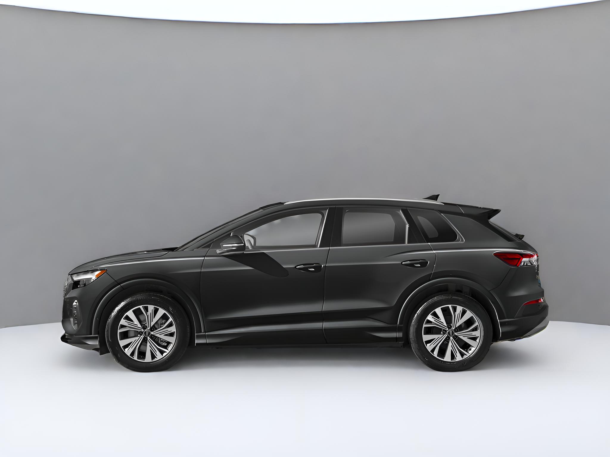 2024 Audi Q4 e-tron Premium quattro