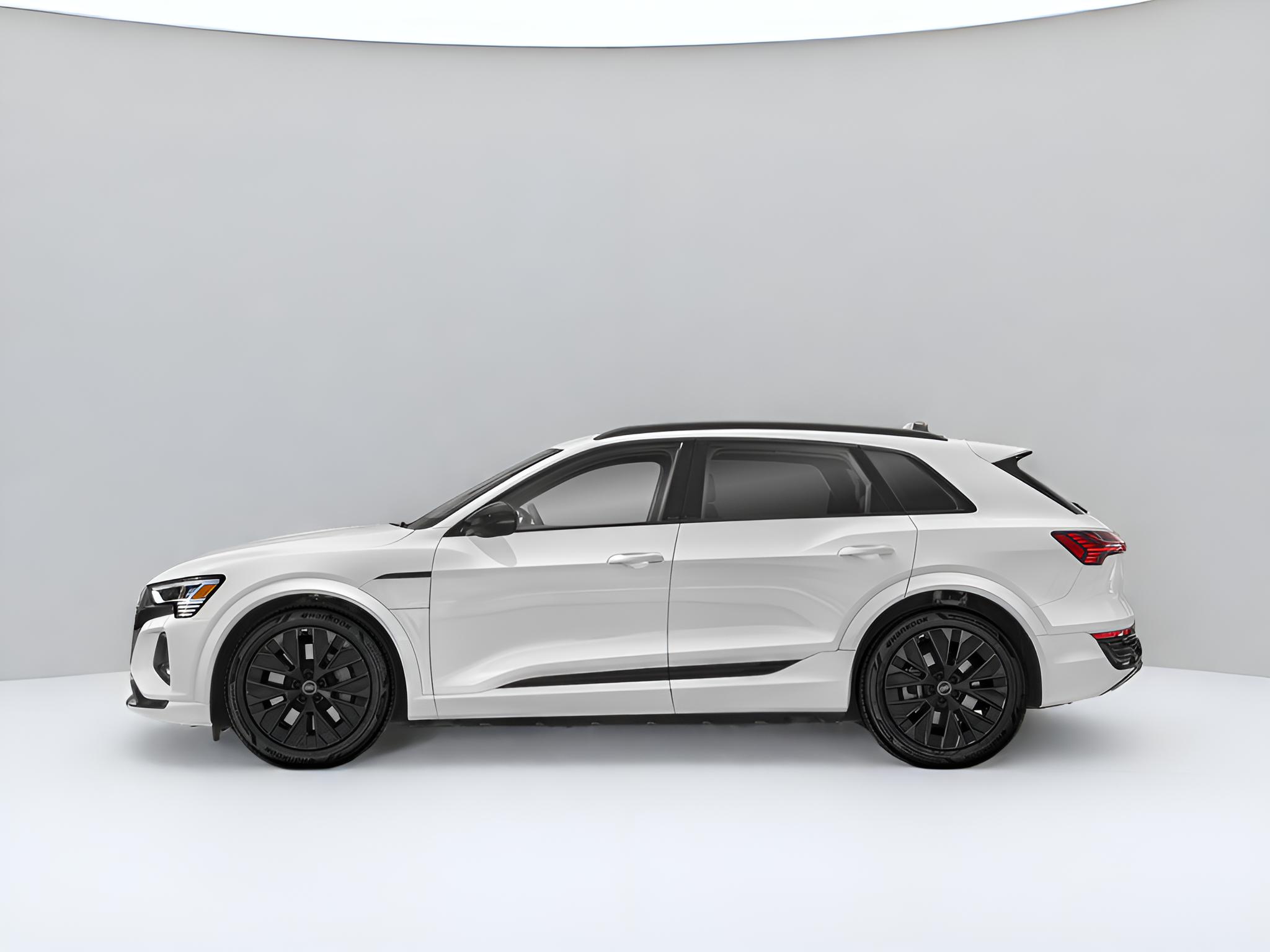 2024 Audi Q8 e-tron Premium Plus quattro