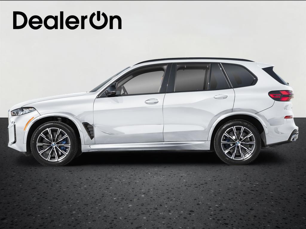 2024 BMW X5 M60i