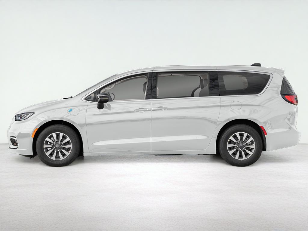 2024 Chrysler Pacifica Select