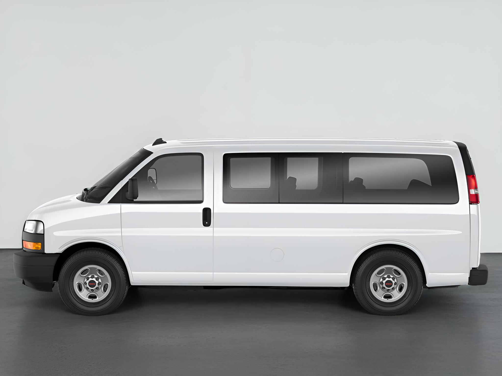 2024 GMC Savana Passenger LT