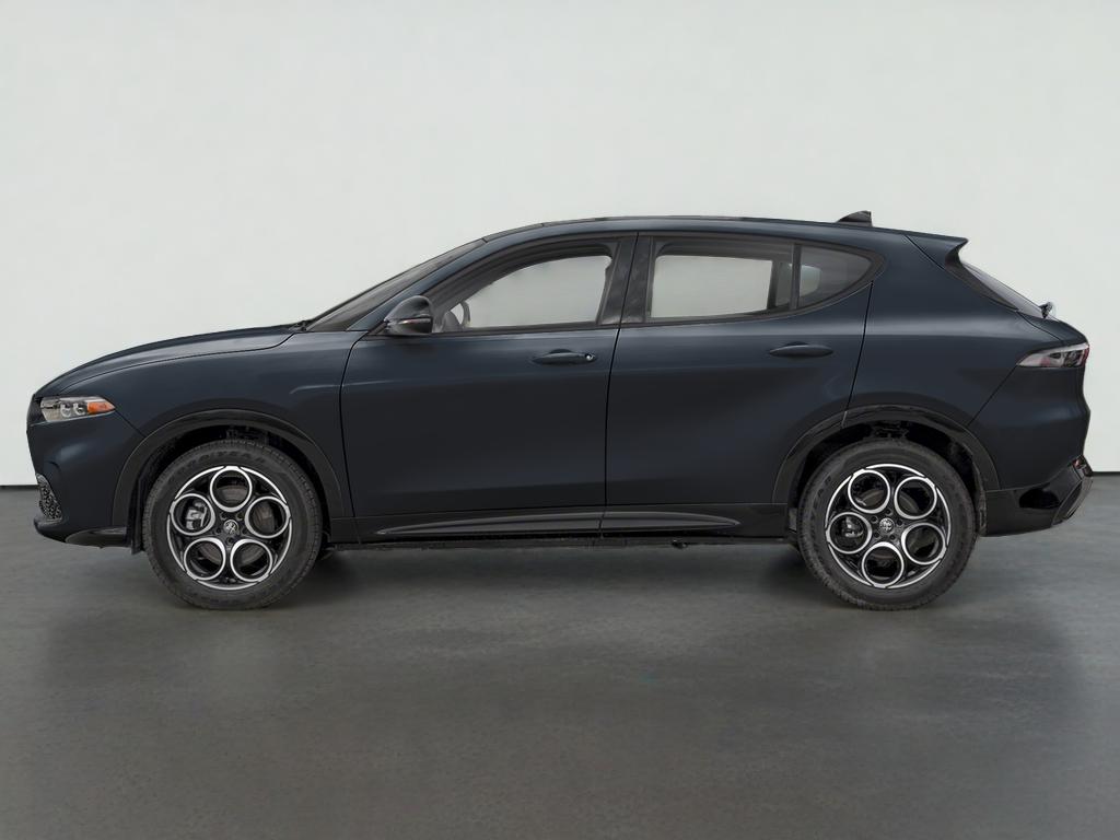 2025 Alfa Romeo Tonale Base