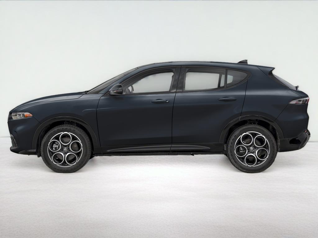 2025 Alfa Romeo Tonale Base