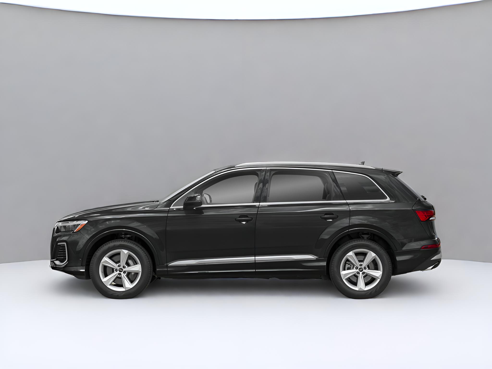 2026 Audi Q7 Premium
