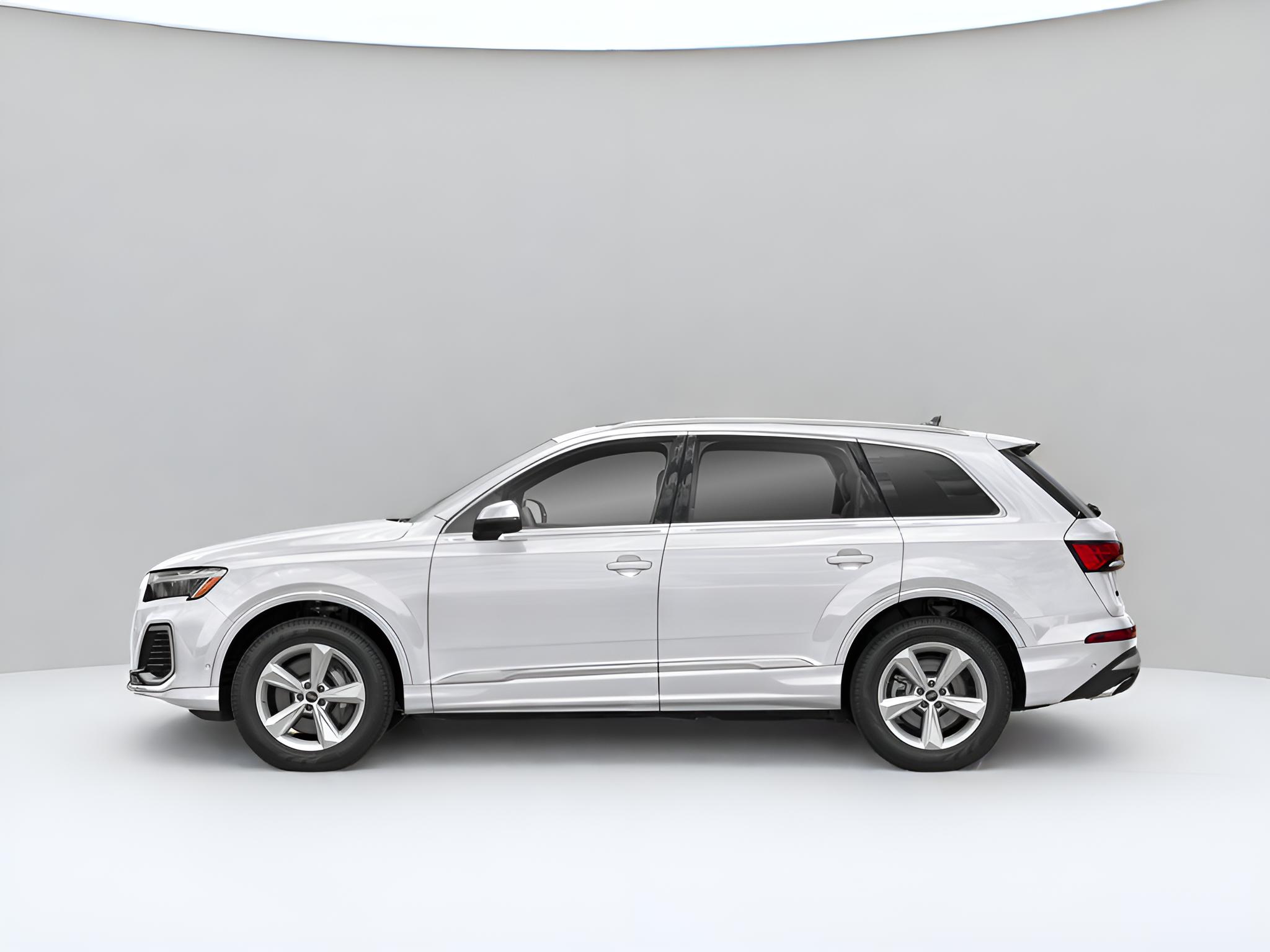 2025 Audi Q7 Premium