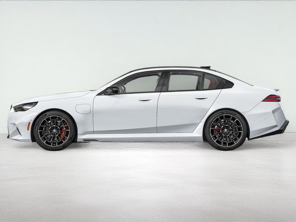 2025 BMW M5 Base