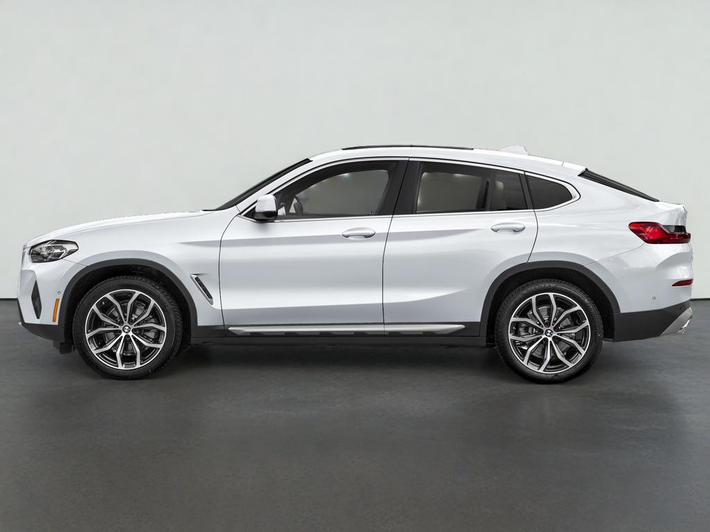 2025 BMW X4 xDrive30i