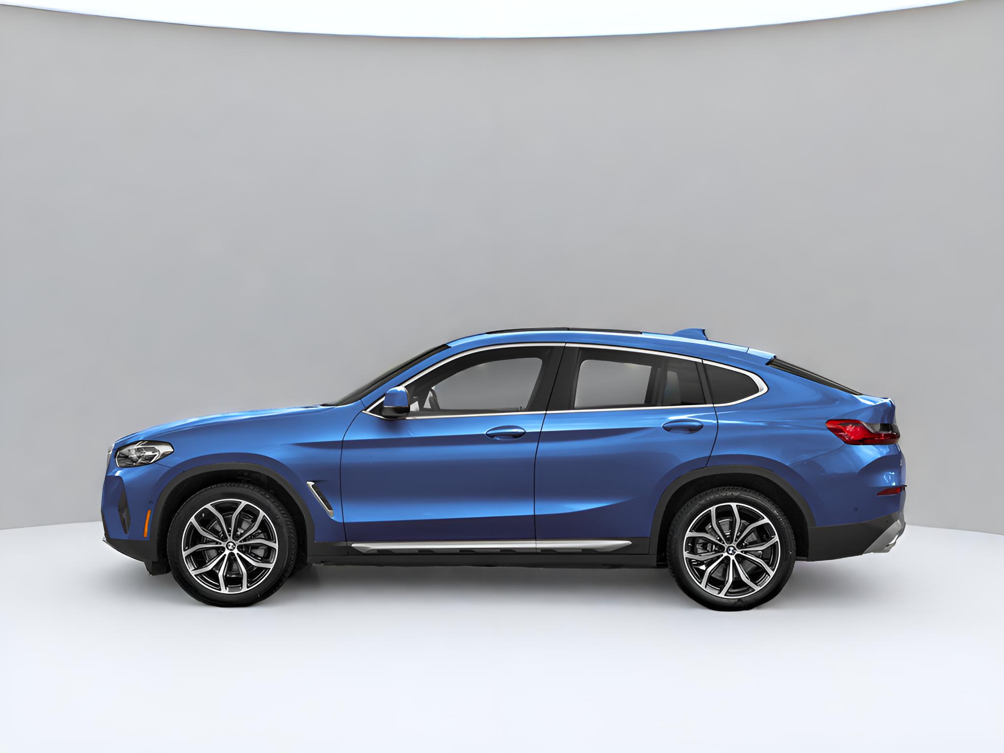 2025 BMW X4 xDrive30i