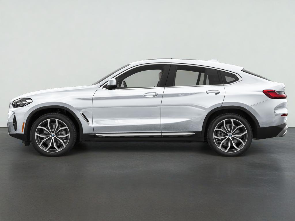 2025 BMW X4 xDrive30i