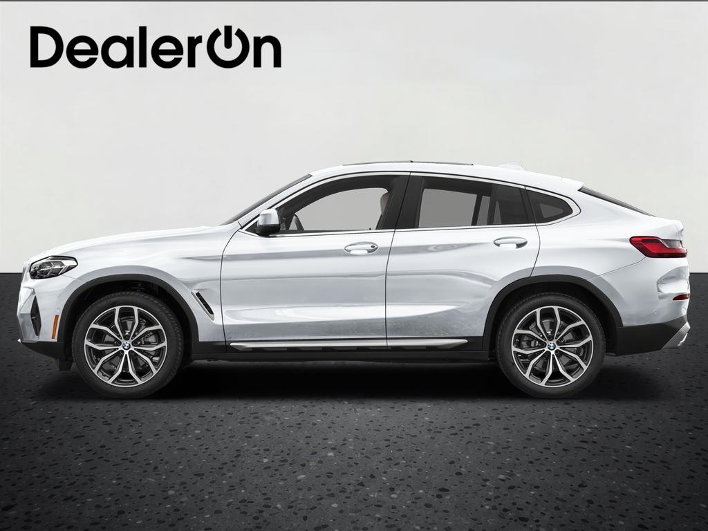 2025 BMW X4 xDrive30i