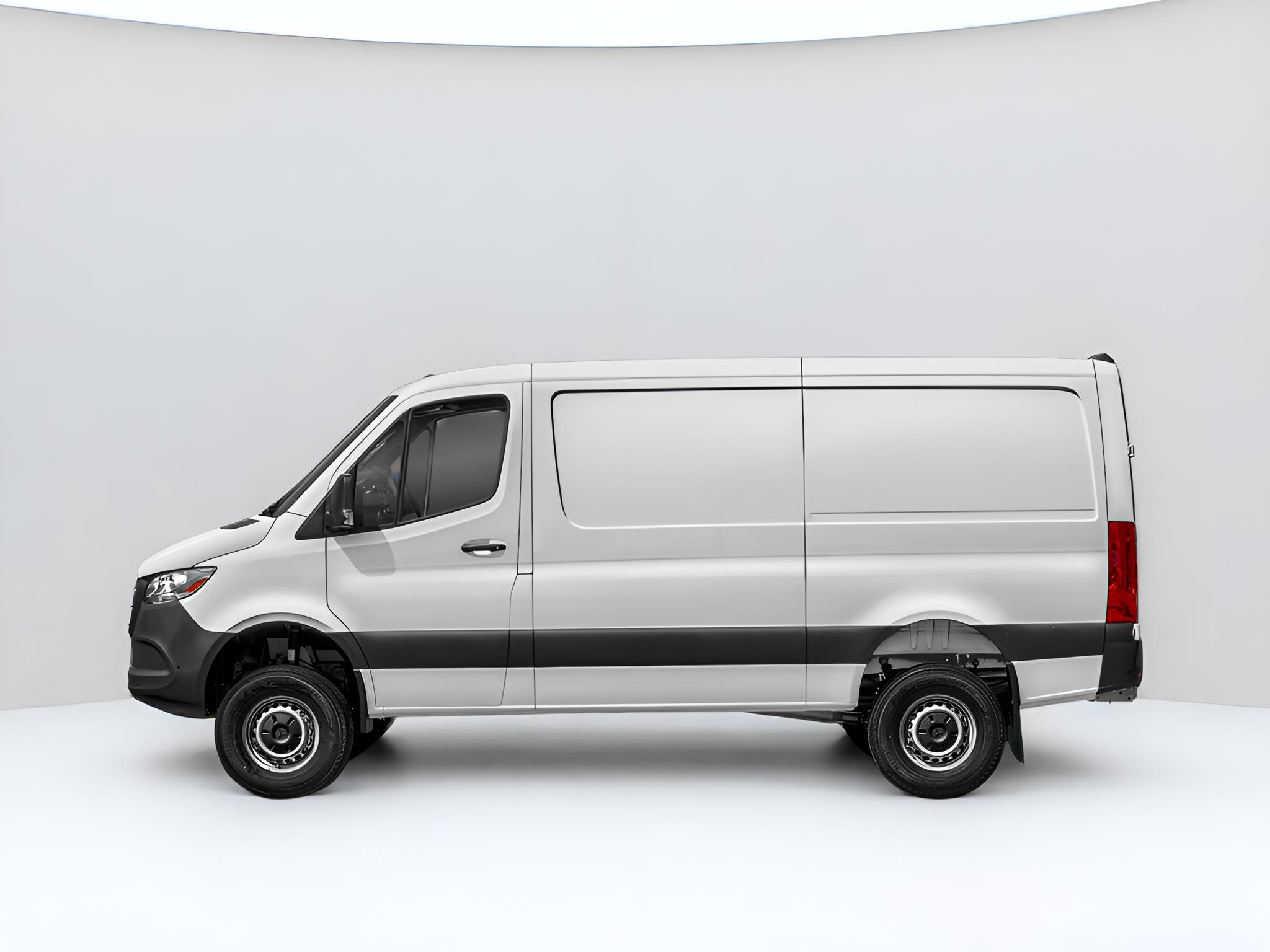 2025 Mercedes-Benz Sprinter Cargo Van Cargo 144 WB