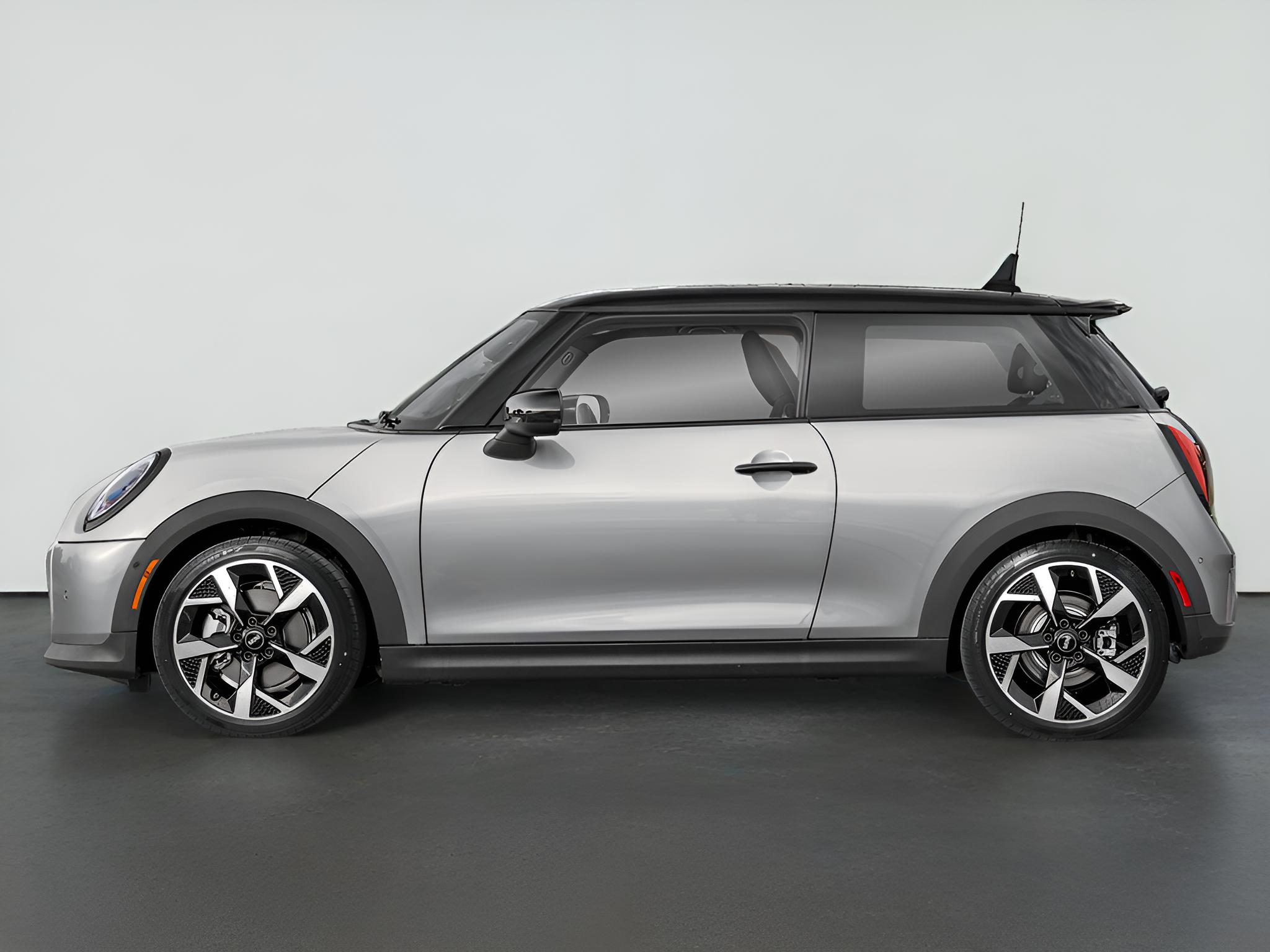 2025 MINI Hardtop 2 Door Cooper S FWD