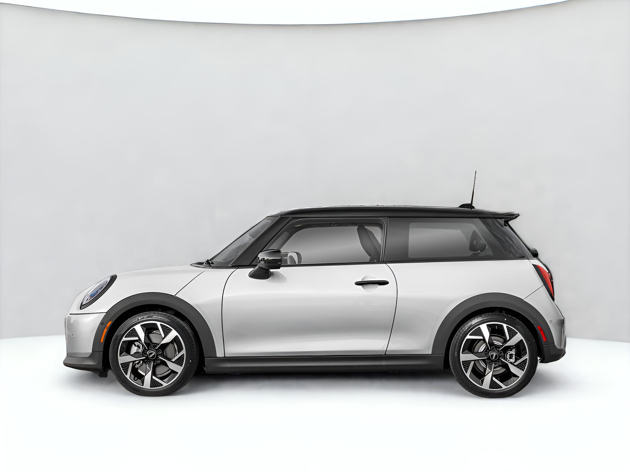 2025 MINI Hardtop 2 Door Cooper FWD