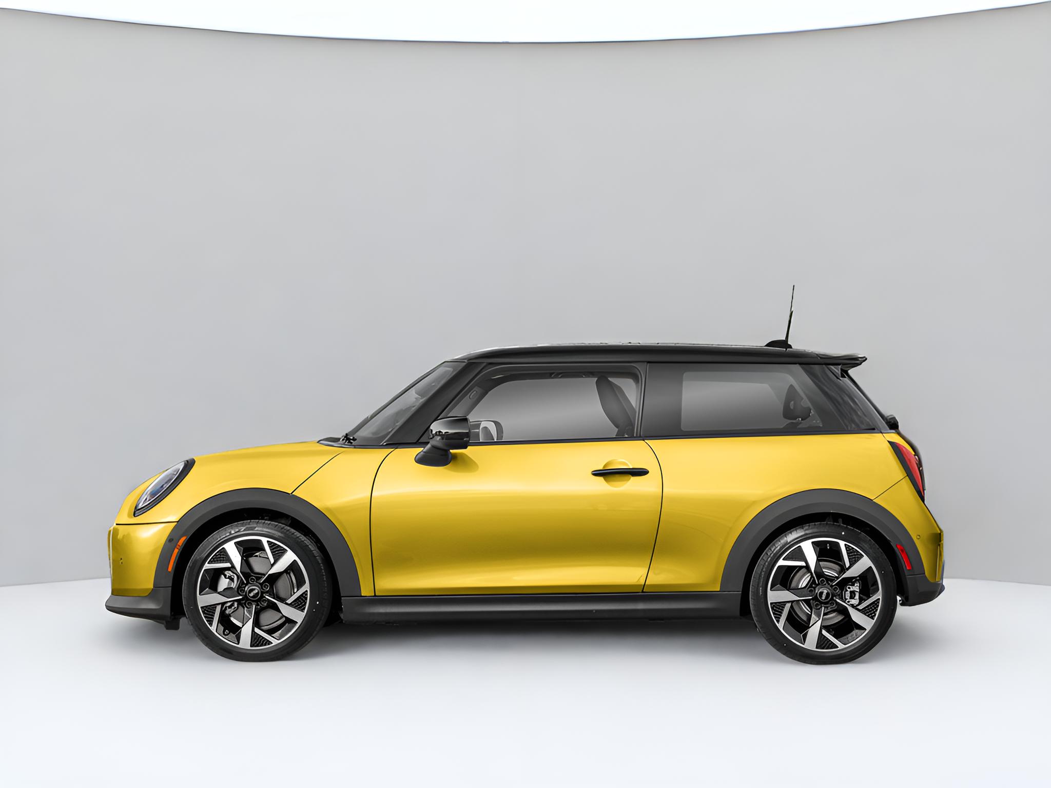 2025 MINI Hardtop 2 Door Cooper S FWD