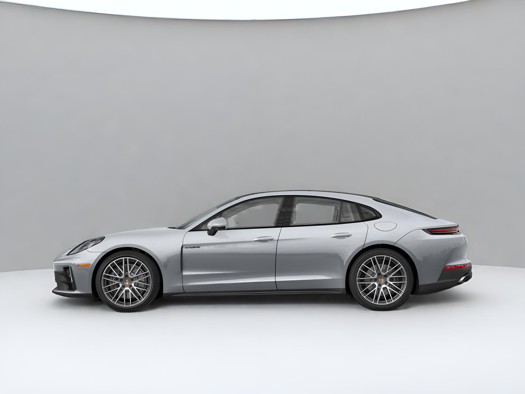 2025 Porsche Panamera Panamera Turbo E-Hybrid