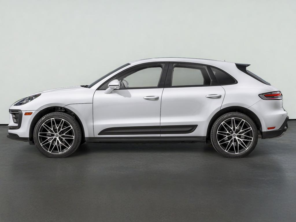 2025 Porsche Macan GTS